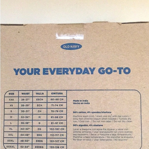 Old Navy Boxer Briefs Set of 3 pairs of Men’s Santa Christmas Underwear XL NWT - Picture 4 of 7